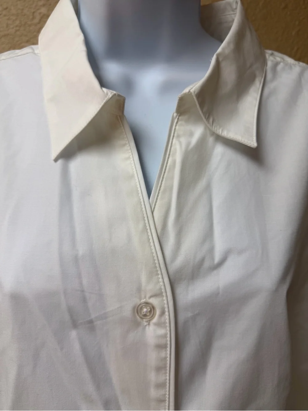 4/$20 Christopher & Banks White 3/4 Sleeve Button Shirt